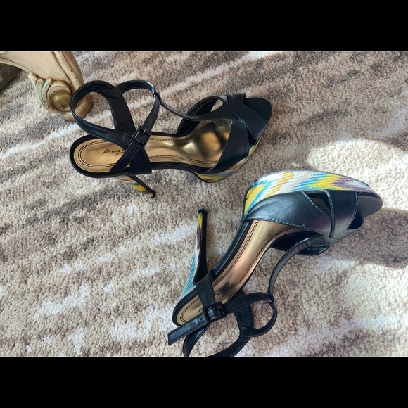 Anne Michelle 5 inch heel leather top & multicolor heel/ platform - size 9 - Picture 6 of 17